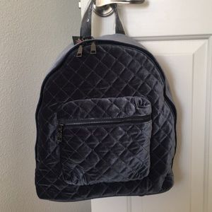 Velvet quilted backpack 🎒!💕